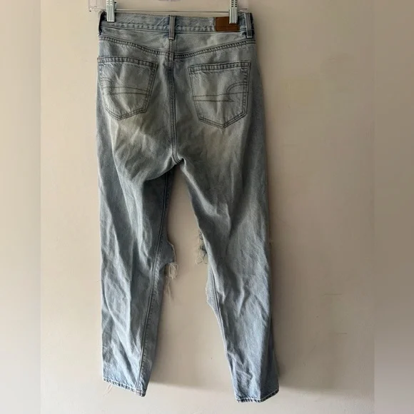 American Eagle Distressed Mom Jeans - Picture 3 of 6